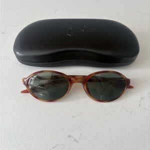 Vintage Ray-Ban Tortoise Shell Sunglasses